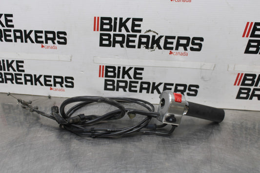 08 YAMAHA V STAR 1100 XVS1100AW CLASSIC RIGHT HANDLE KILL OFF START SWITCH BB916