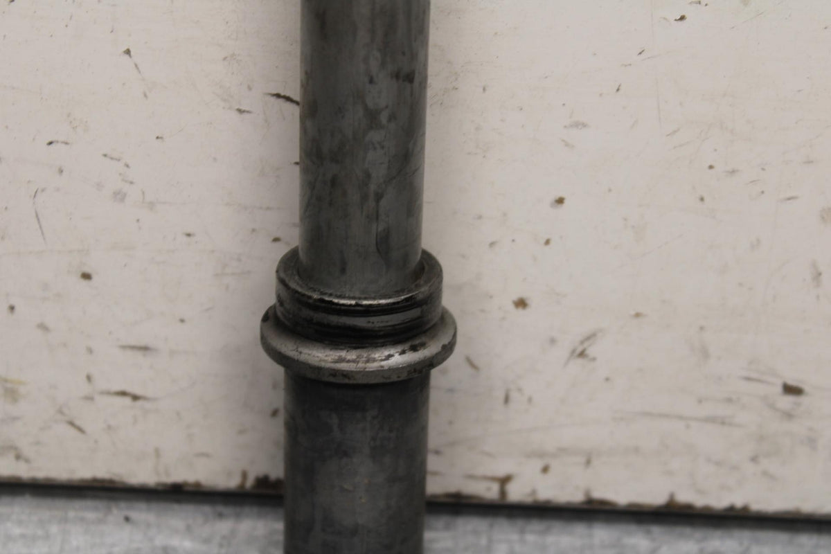 03-04 HONDA CBR600RR FRONT WHEEL RIM AXLE PIVOT BOLT BB628