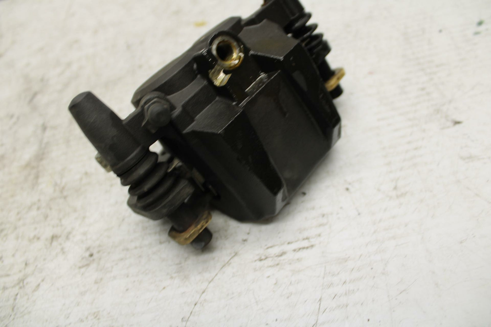 90-07 KAWASAKI ZZR 250  FRONT BRAKE CALIPER BB298