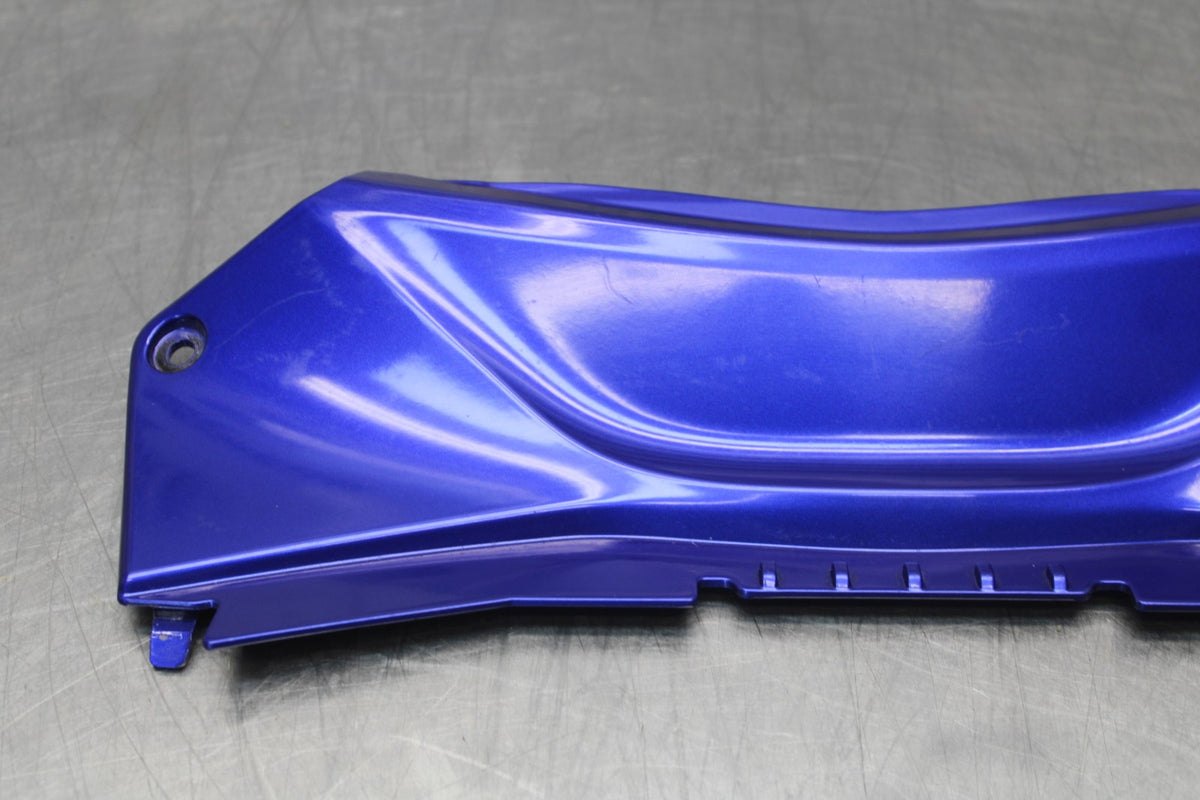 23 YAMAHA YZF R3 CENTER REAR BACK TAIL FAIRING COVER TRIM COWL BB003