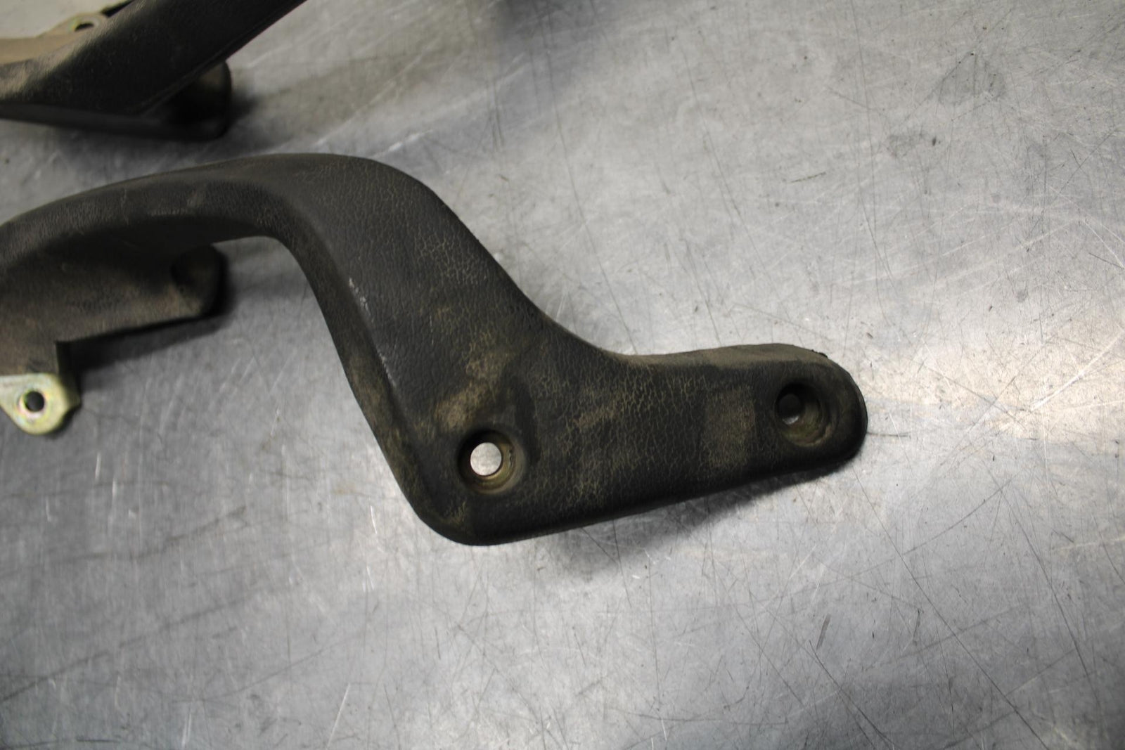 1999 Honda ST1100 PASSENGER REAR SEAT GRAB BAR HANDLE SET BB222