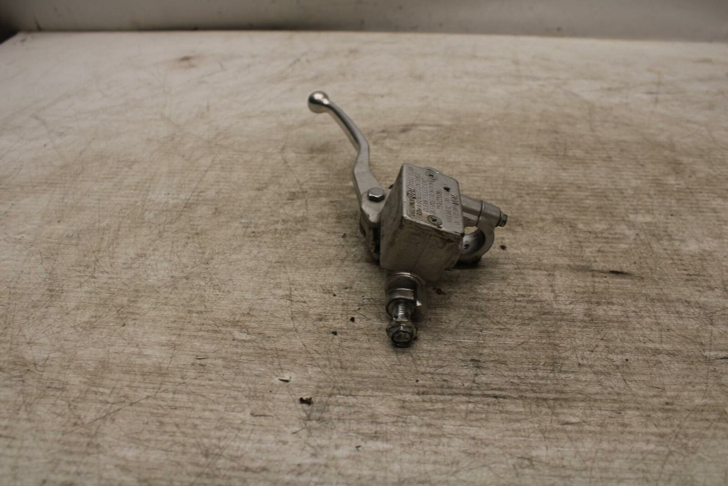 05-21 SUZUKI DRZ400SM FRONT BRAKE MASTER CYLINDER w/ LEVER BB376