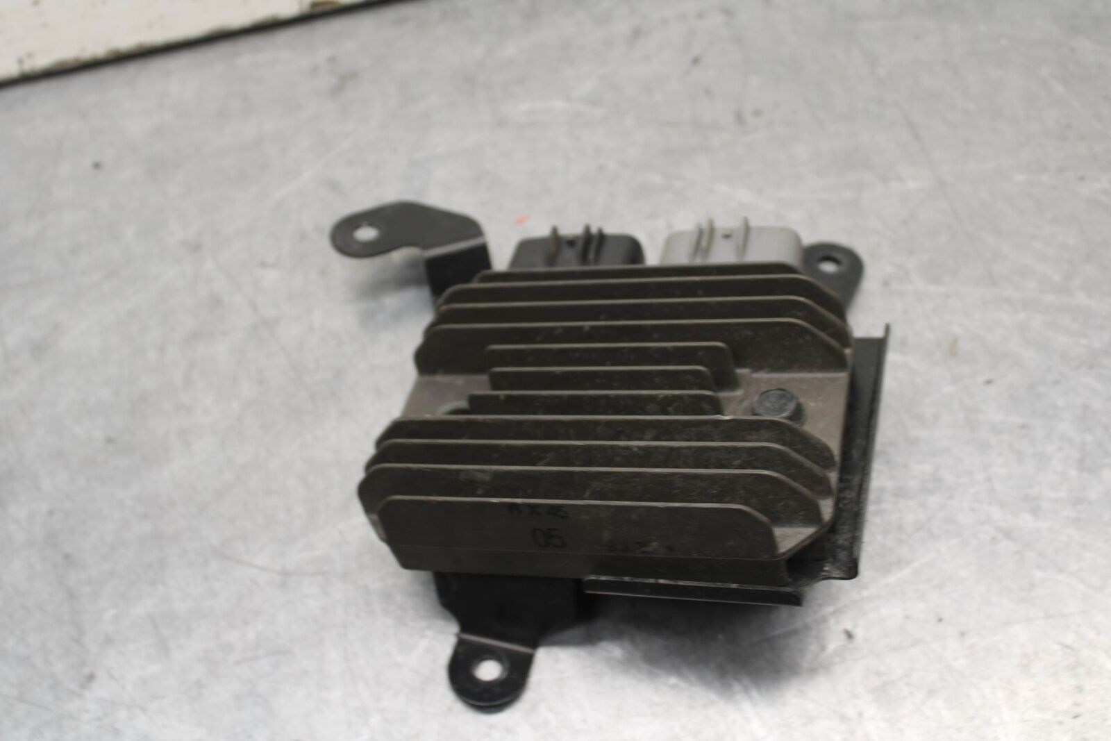 09-12 KAWASAKI NINJA ZX6R RECTIFIER VOLTAGE REGULATOR BB640