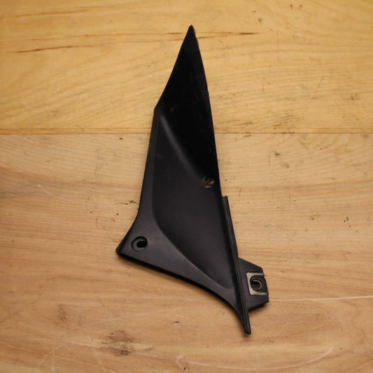 02-03 YAMAHA YZF R1 5PW RIGHT FRONT DUCT COVER PANEL COWL BB313