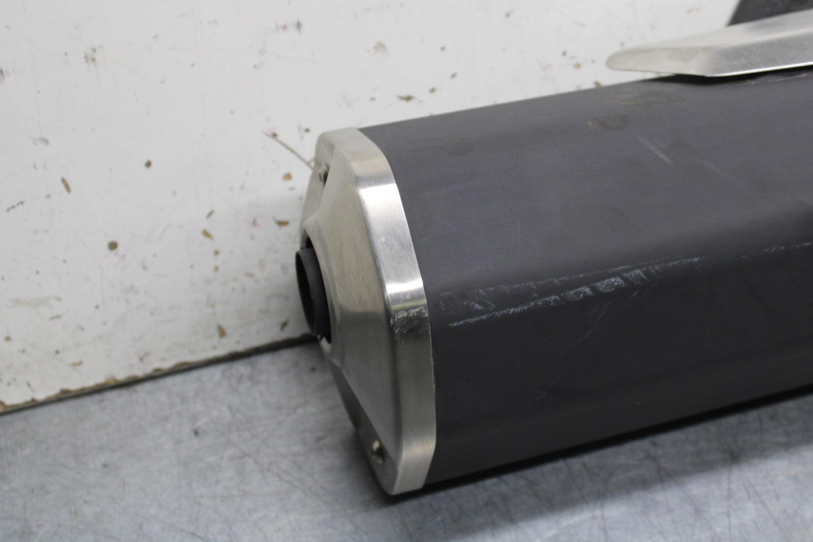 24 KAWASAKI NINJA 500 ABS EXHAUST PIPE MUFFLER SLIP ON CAN SILENCER BB730