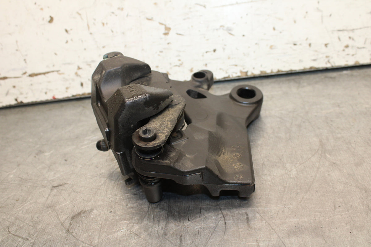 19-24 YAMAHA R3 REAR BACK BRAKE CALIPER W MOUNT BRACKET BB736