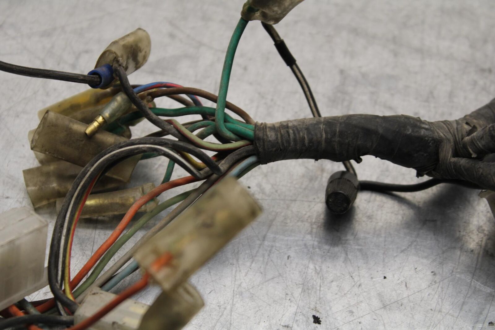 1977 Honda CB550K --- MAIN ENGINE WIRING HARNESS MOTOR WIRE 32100-404-670 BB592