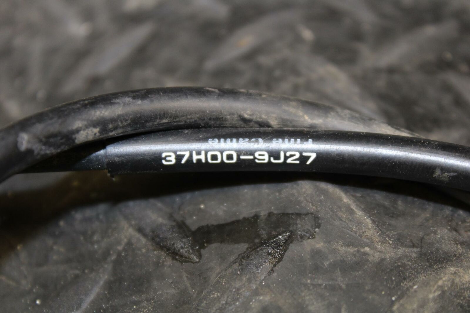 10 SUZUKI GSXR750 THROTTLE CABLES LINES BB190