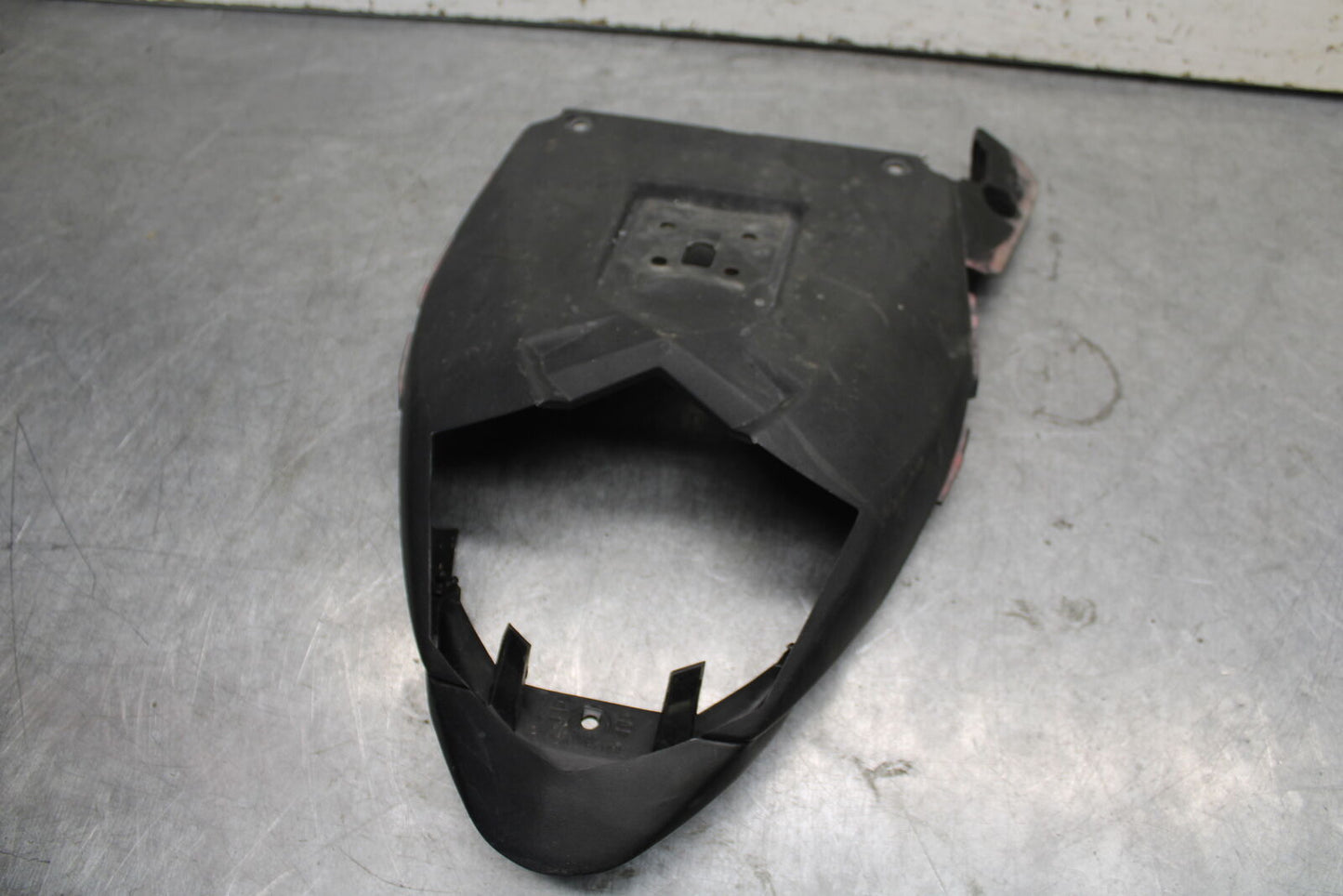 09-12 KAWASAKI NINJA ZX6R REAR TAILLIGHT BRAKE LIGHT TRIM BB640