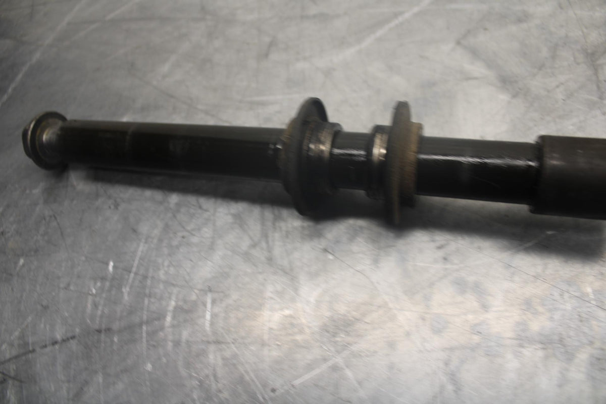 05 YAMAHA YZF R6S FRONT WHEEL RIM AXLE PIVOT BOLT BB462