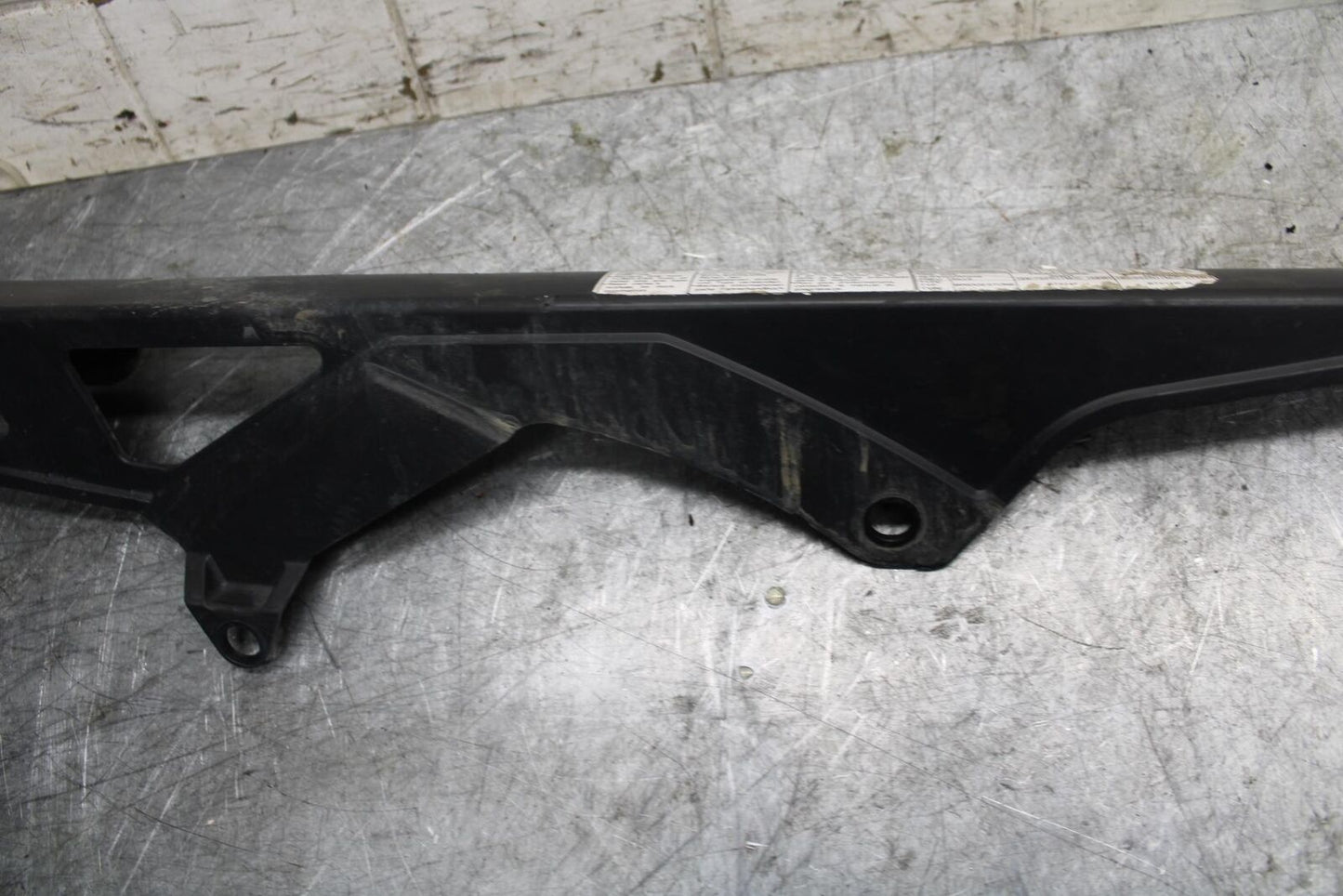 2007 Suzuki GSXR600 REAR BACK DRIVE CHAIN GUARD COVER SHIELD 61311-01H10 BB540