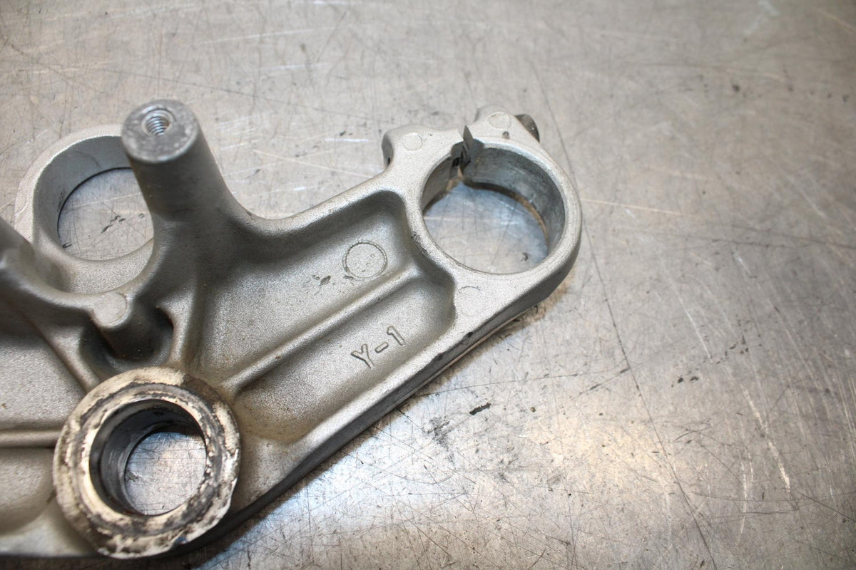 89-90 YAMAHA FZR600 FORKS UPPER TRIPLE TREE CLAMP BB76