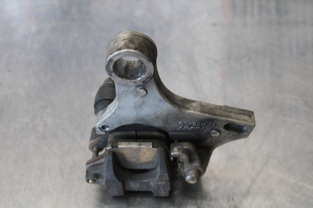 05-06 HONDA CBR600RR REAR BACK BRAKE CALIPER W MOUNT BRACKET BB159