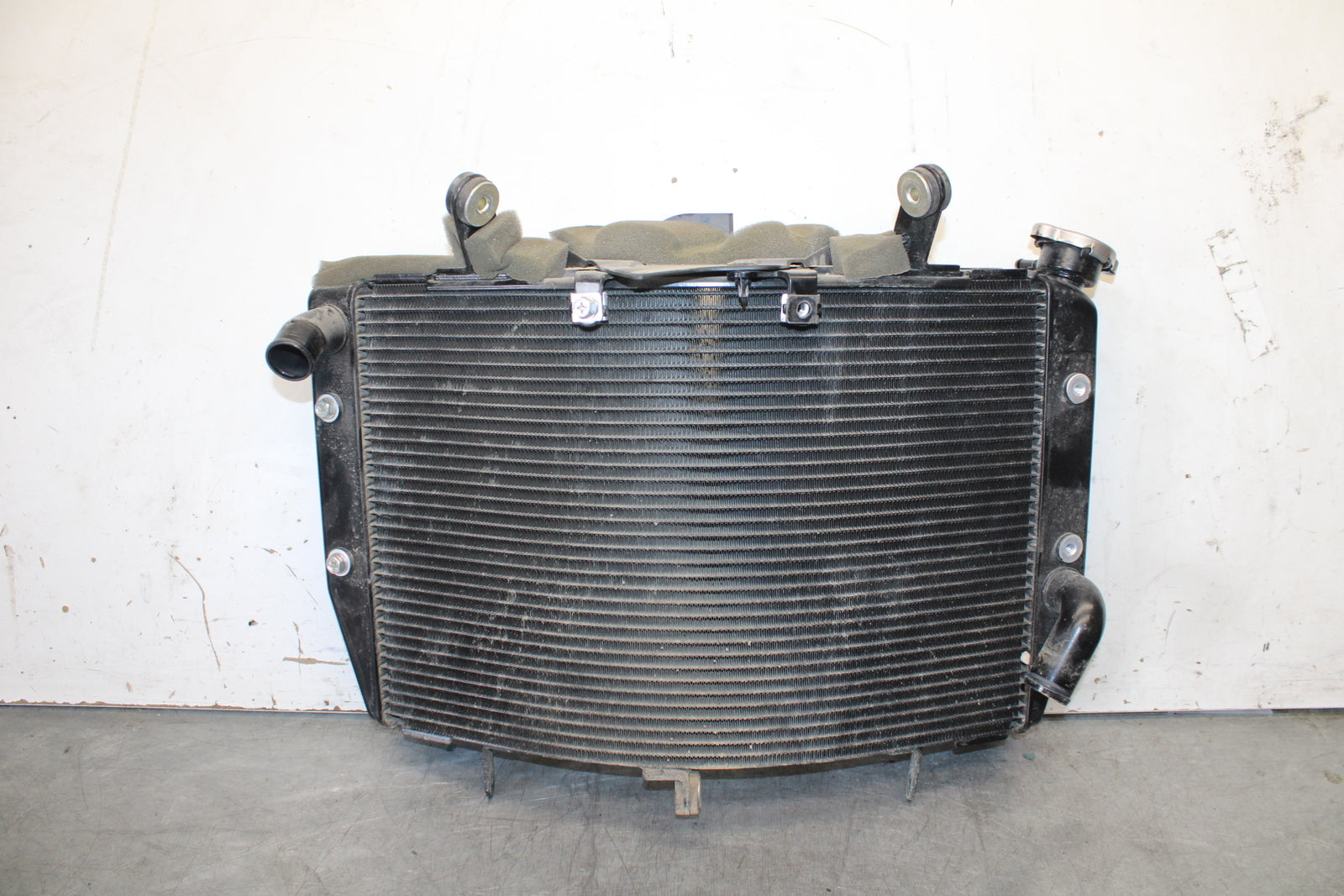 08-16 YAMAHA YZF R6 ENGINE RADIATOR MOTOR COOLER COOLING RADIATER BB665