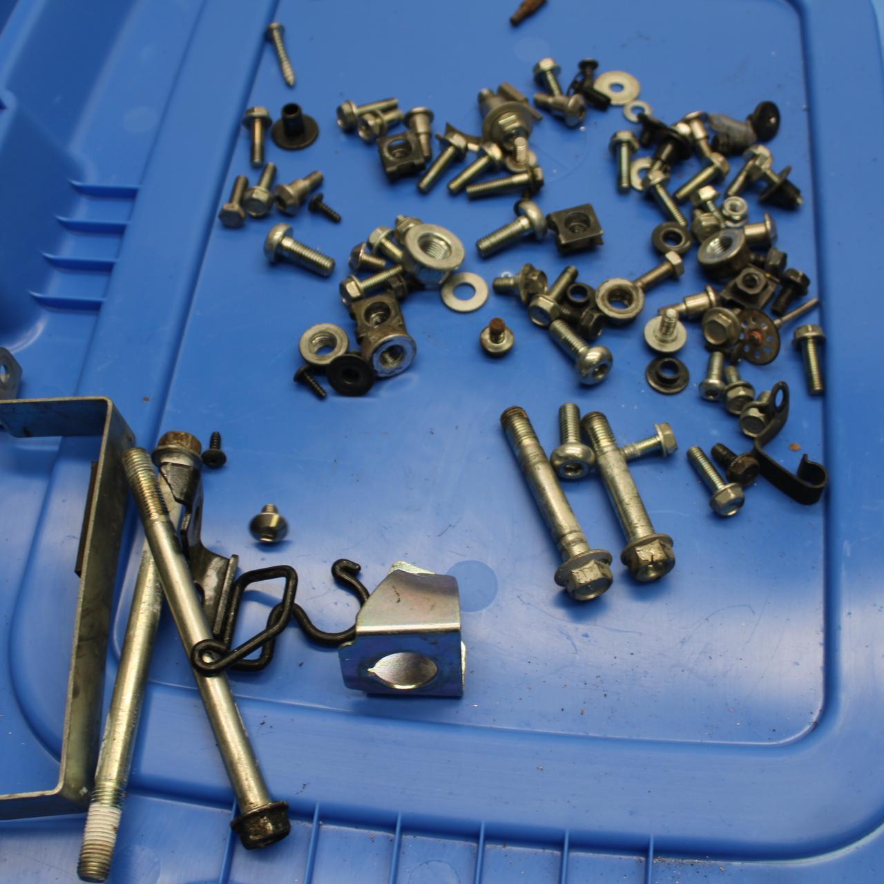 15-18 HONDA CB300FA MISCELLANEOUS MOUNTING BOLTS HARDWARE MOTOR SCREWS BB646