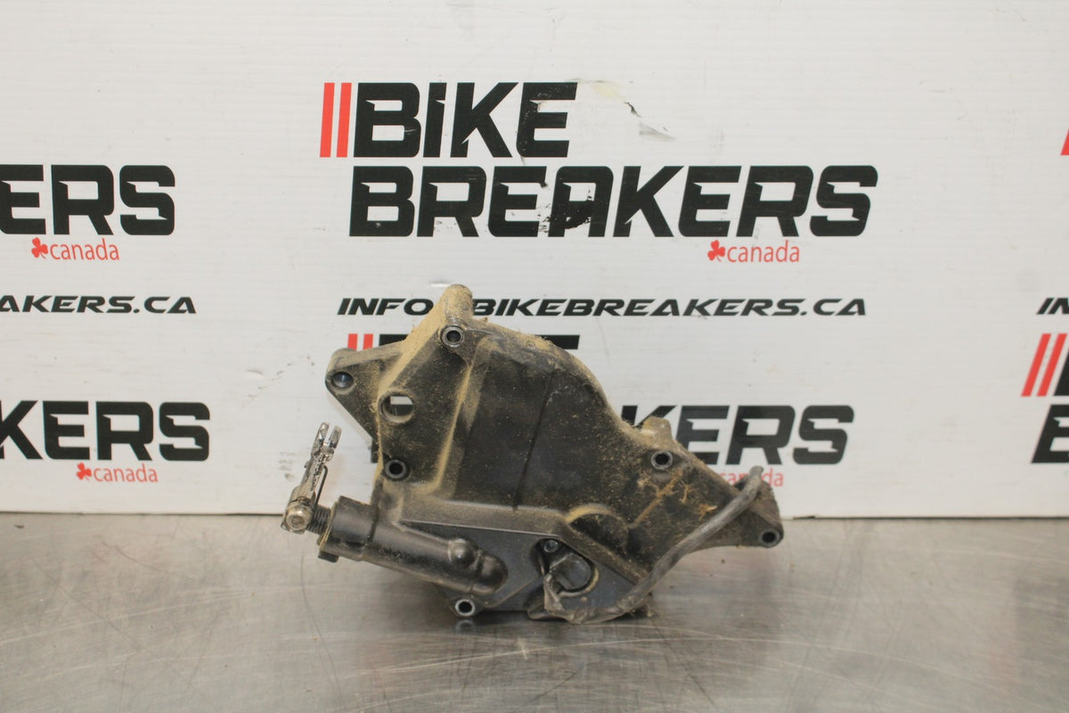 08-10 SUZUKI GSXR750 ENGINE SPROCKET COVER BB854