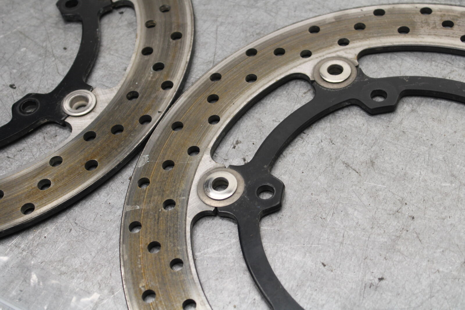 16-21 YAMAHA XSR900 FRONT LEFT RIGHT BRAKE ROTORS DISCS BB664