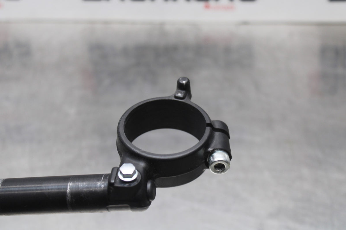 11-25 SUZUKI GSXR 600  RIGHT CLIP ON HANDLEBAR BB830