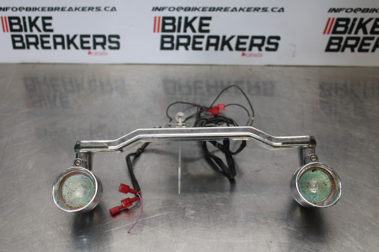 03-08 KAWASAKI VULCAN 1600 FRONT HEAD LIGHT HEADLIGHT SET PAIR BB196