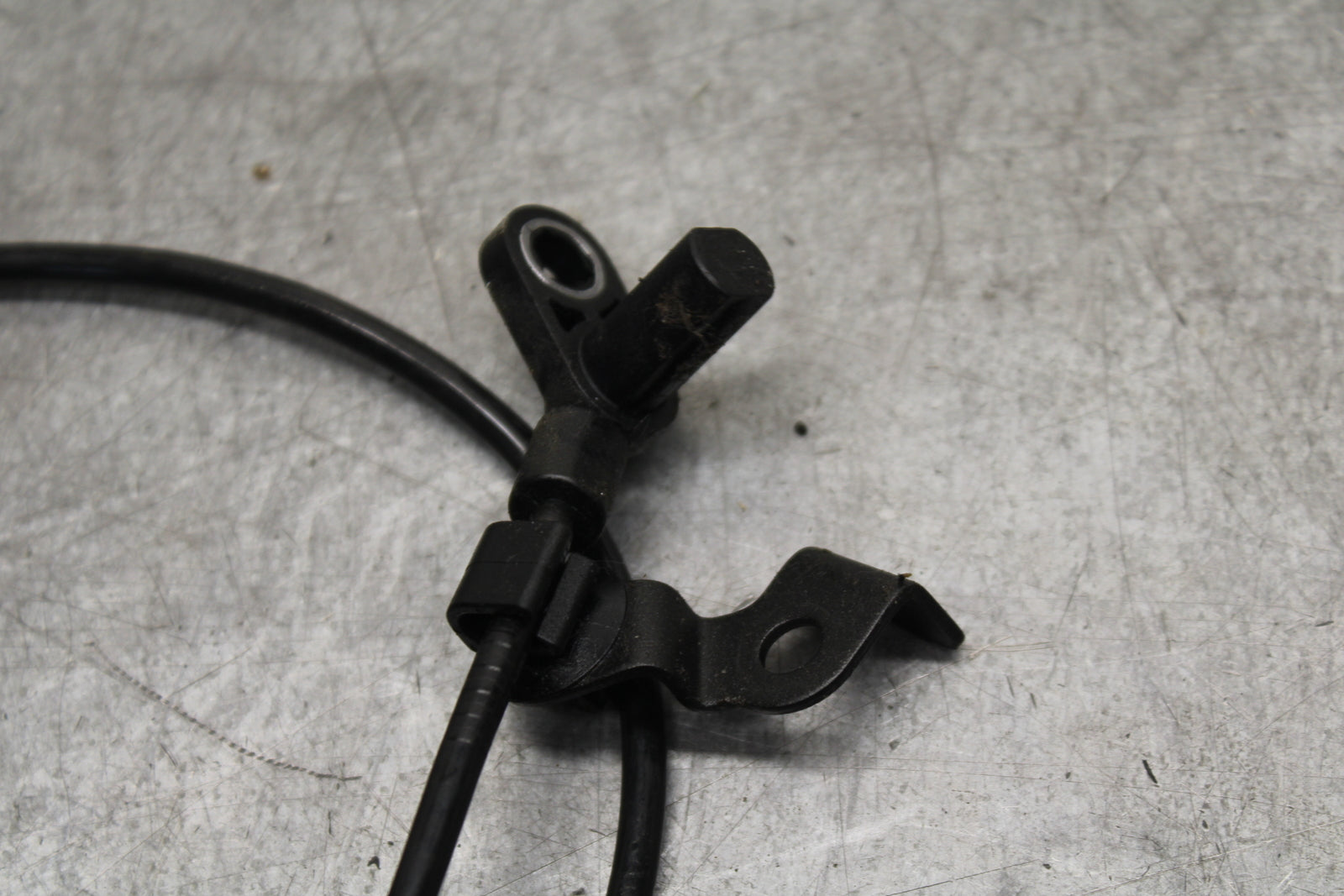 18-23 KAWASAKI NINJA 400 FRONT ABS BRAKE SENSOR BB660