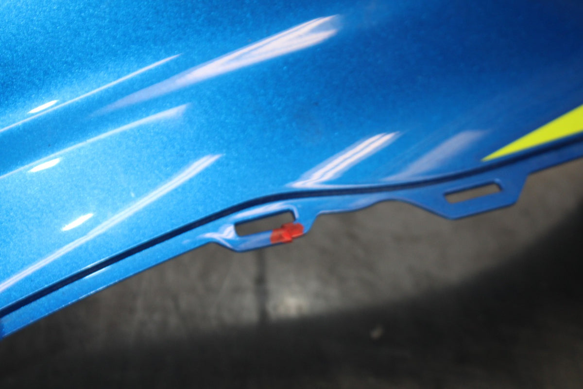18 SUZUKI GSXR750 LEFT FRONT UPPER NOSE FAIRING COWL SHROUD BB891