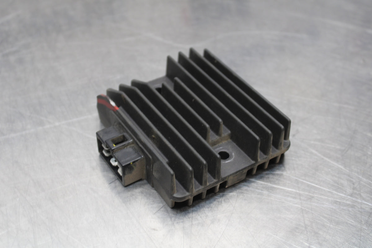 09-15 YAMAHA FZ6R RECTIFIER VOLTAGE REGULATOR BB161