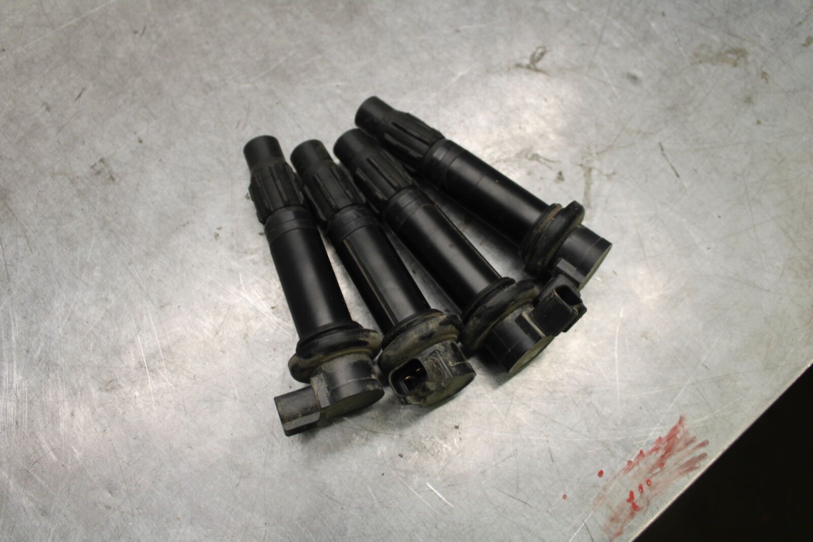 07-08 YAMAHA YZF R1 IGNITION COILS COIL SPARK PLUG CAPS 4C8-82310-00-00  BB675