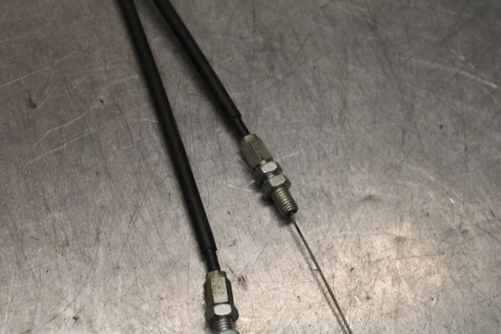 06-07 SUZUKI GSXR750 THROTTLE CABLES LINES BB110