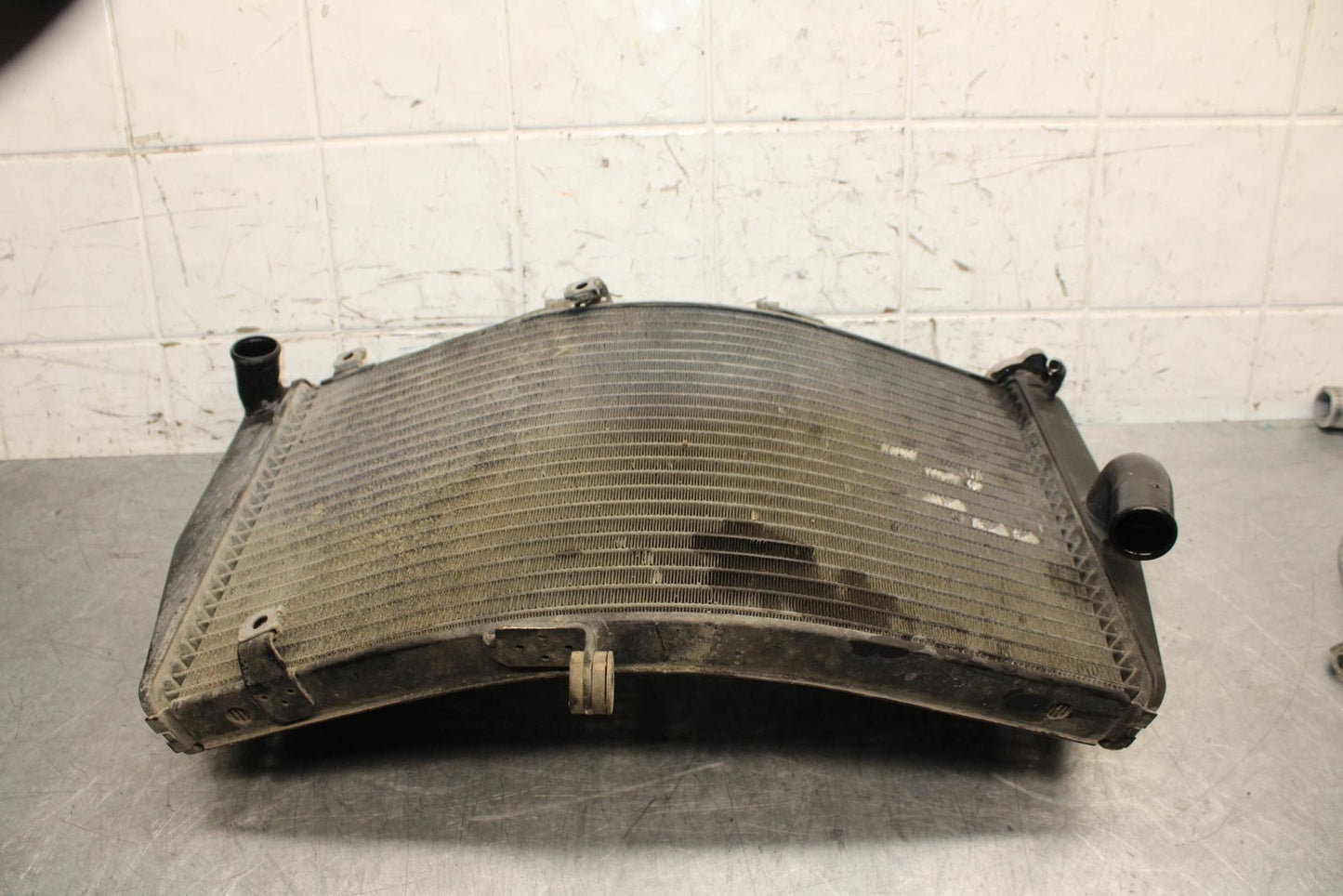 2005 Honda CBR600RR ENGINE RADIATOR MOTOR COOLING RADIATER 19010-MEE-D01 BB564