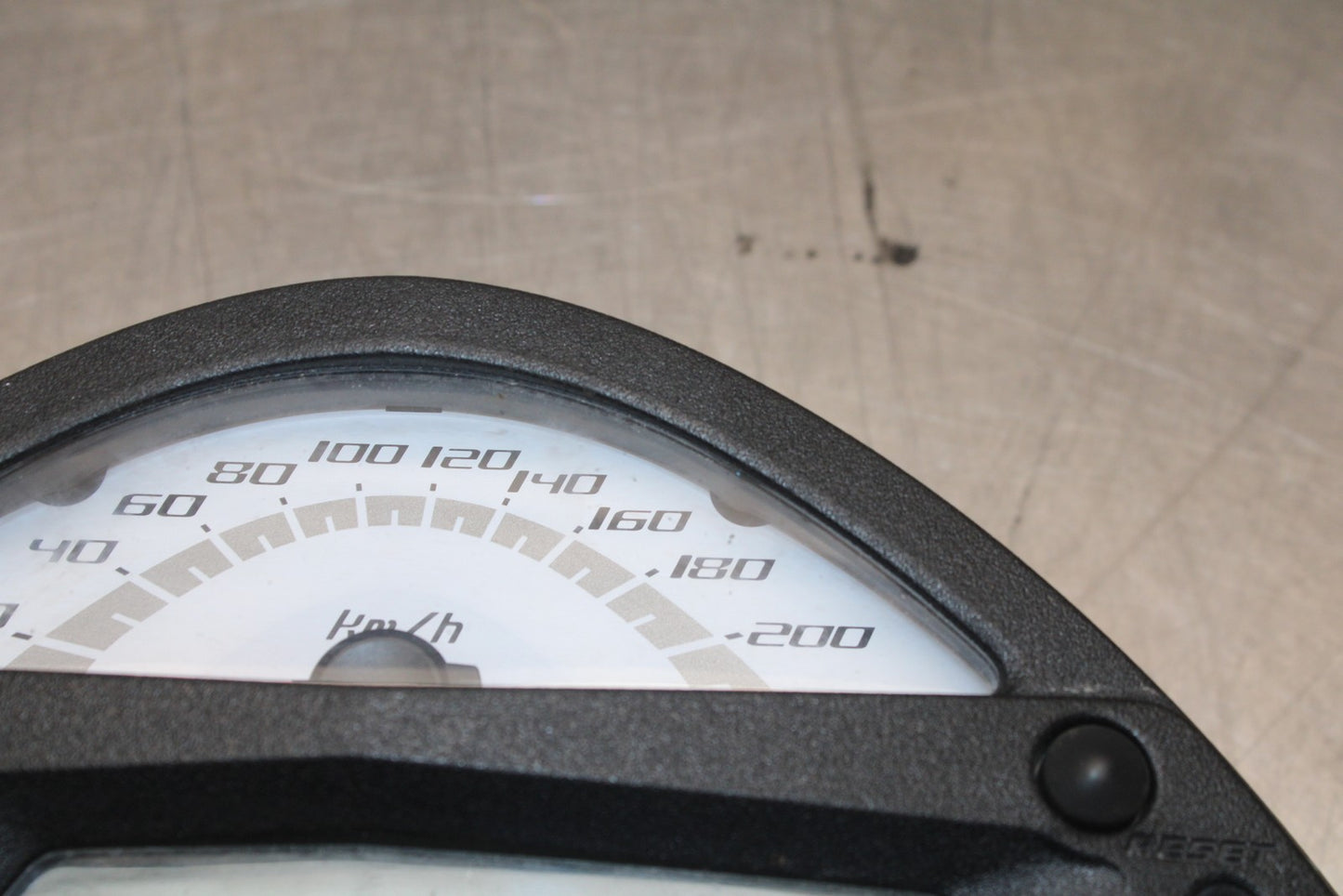 09-10 KAWASAKI ER-6N SPEEDO GAUGES DISPLAY CLUSTER SPEEDOMETER TACHOMETER BB205