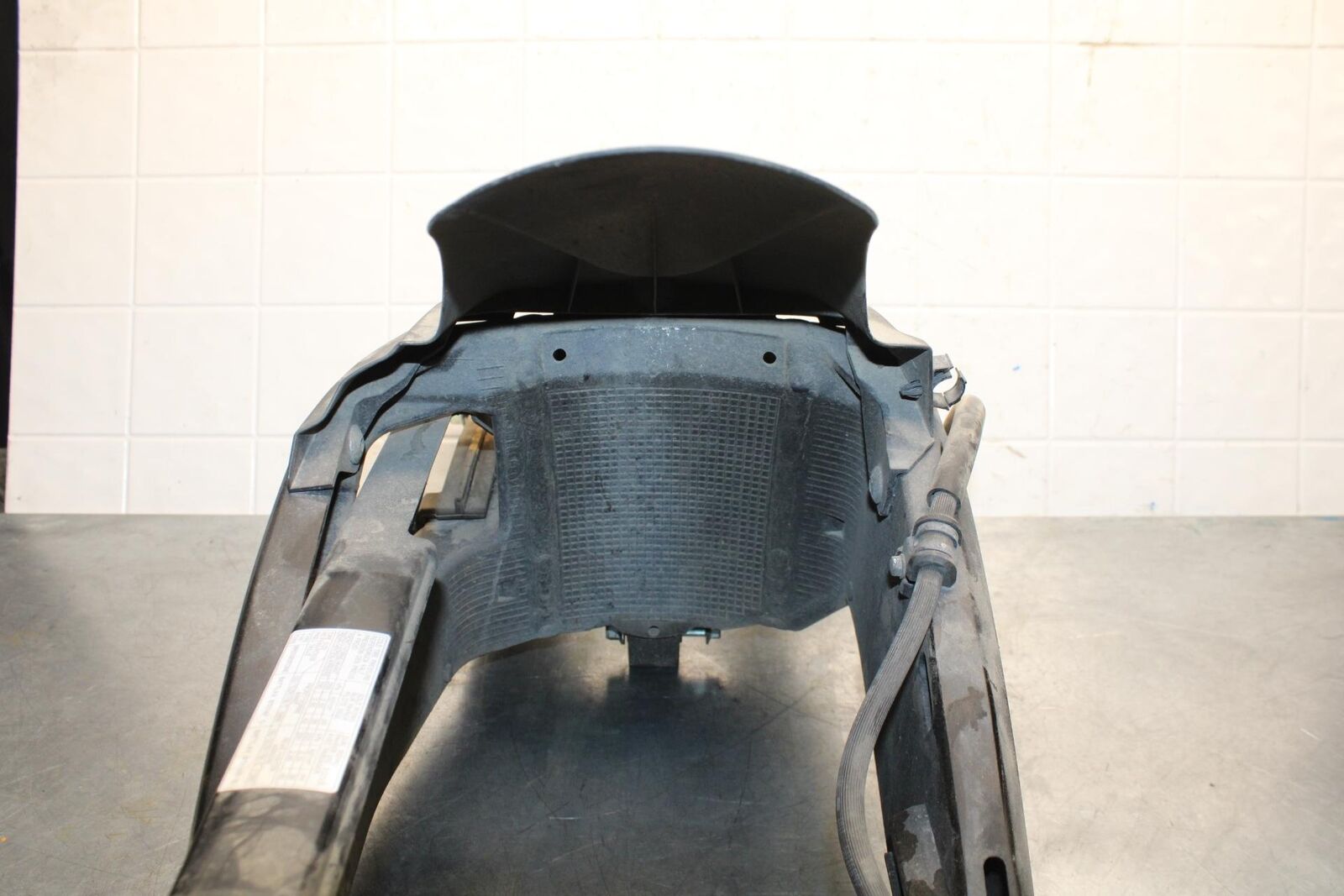 2015 Suzuki GSXR750 REAR SWINGARM BACK SUSPENSION SWING ARM BB595