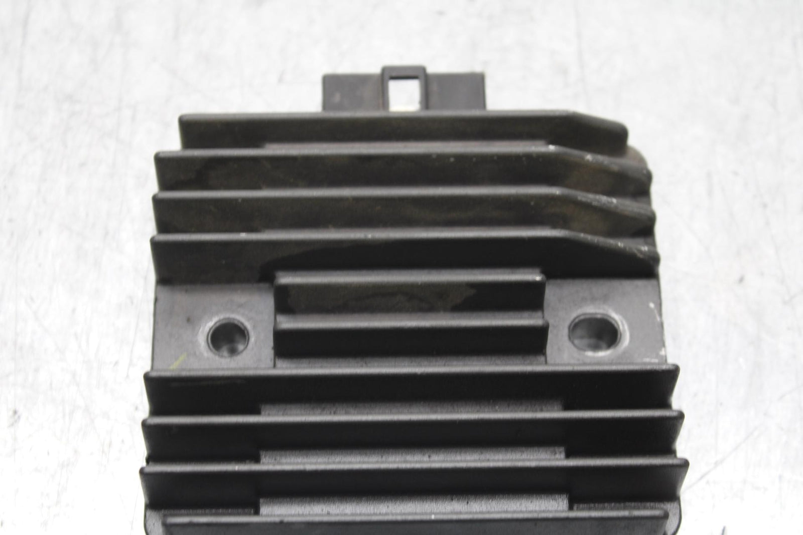05 YAMAHA YZF R6S RECTIFIER VOLTAGE REGULATOR BB600