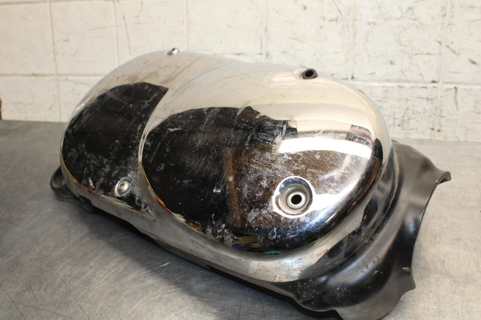 2005 Kawasaki Vulcan 1600 VN1600A Classic ENGINE SPROCKET COVER BB574