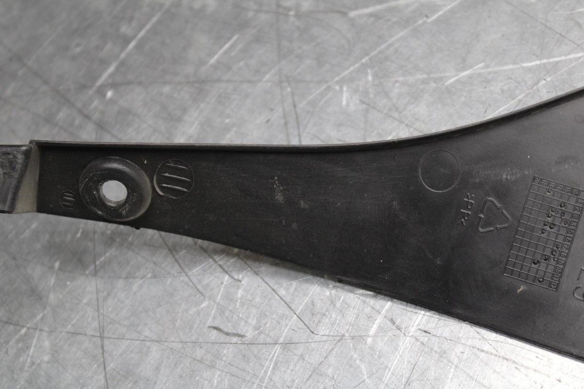 15-19 APRILIA RSV4 RF RIGHT LEFT INNER FAIRINGS COWLS PANELS TRIMS BB611