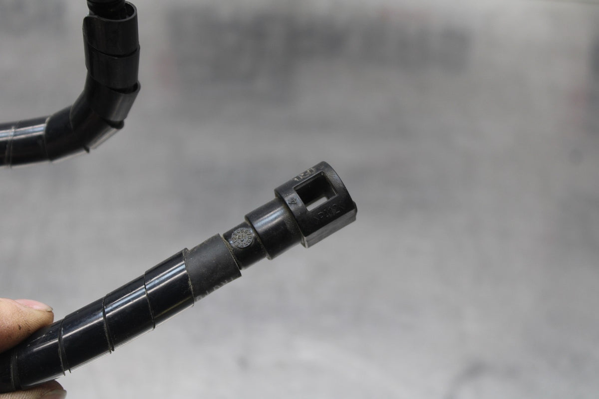 15 SUZUKI GW250F FUEL HOSE GAS LINE TUBE PIPE BB789