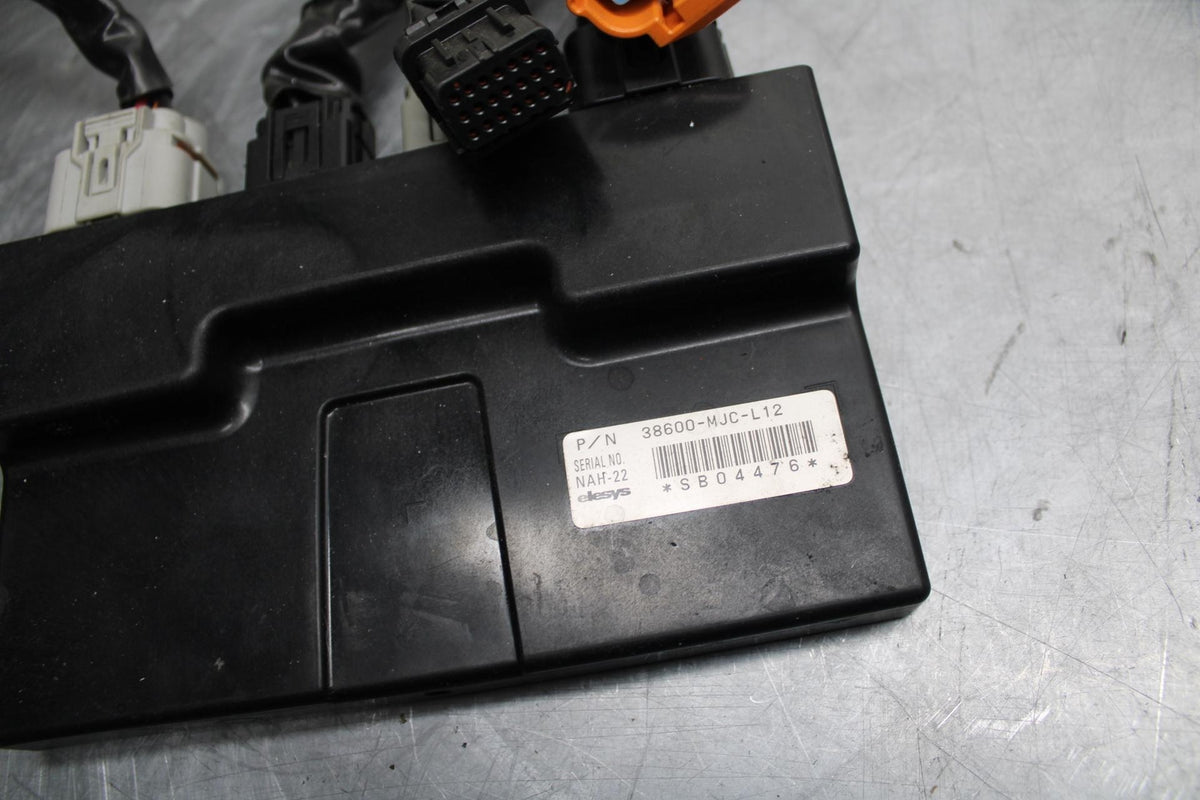 13-17 HONDA CBR600RR  ECU COMPUTER CONTROLLER UNIT BLACK BOX ECM CDI BB502