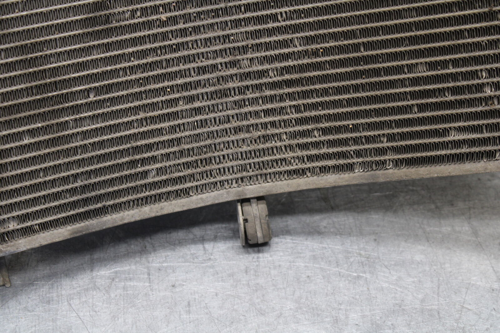04-05 SUZUKI GSXR600 ENGINE RADIATOR COOLING RADIATER 17710-29G00 BB658