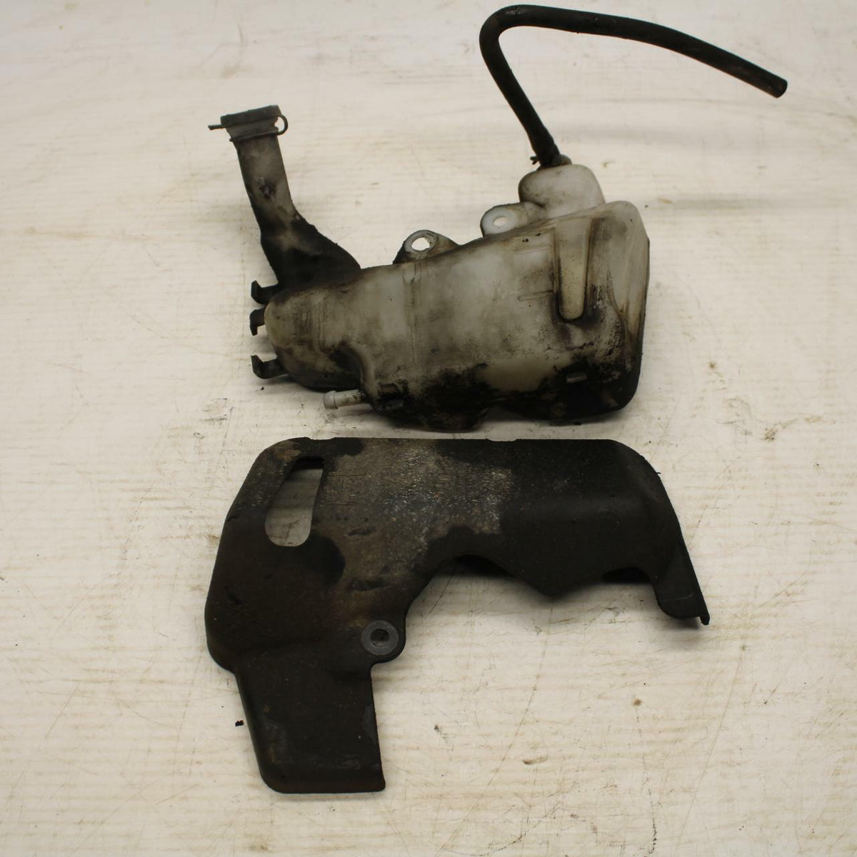 07-16 TRIUMPH STREET TRIPLE COOLANT WATER TANK RESERVOIR BOTTLE BB356