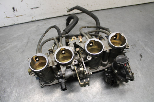 04-06 YAMAHA YZF R1 MAIN FUEL INJECTORS / THROTTLE BODIES 5VY-13750-30-00 BB659