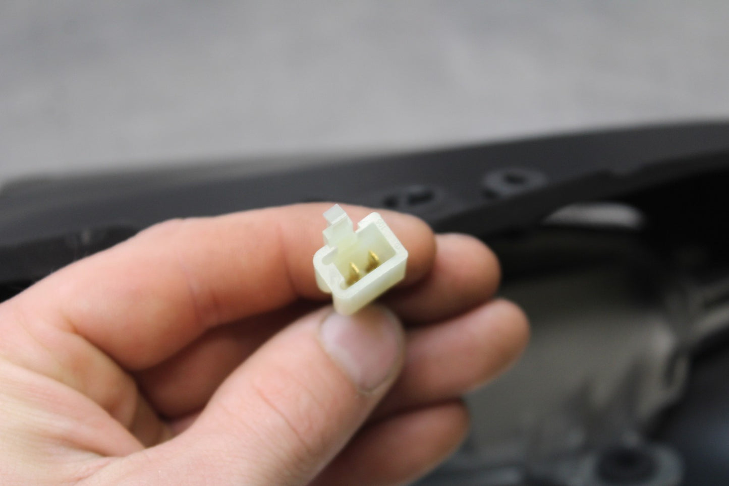 23-24 KAWASAKI NINJA ZX14R NEW!! RIGHT REAR BACK TAIL FAIRING COWL & LIGHT BB764