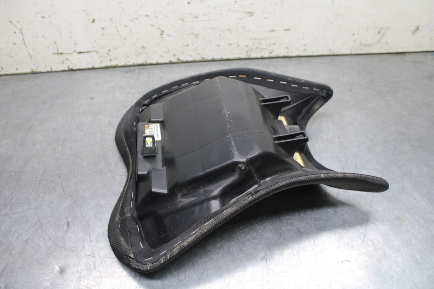 18-23 KAWASAKI NINJA 400 EX400 ABS FRONT DRIVERS SEAT PAD SADDLE PILLION BB747