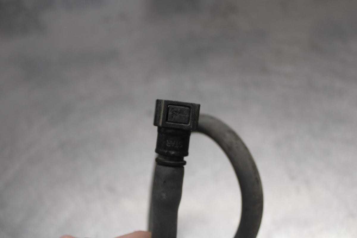 05-08 TRIUMPH SPEED TRIPLE 1050 FUEL HOSE GAS LINE TUBE PIPE BB933