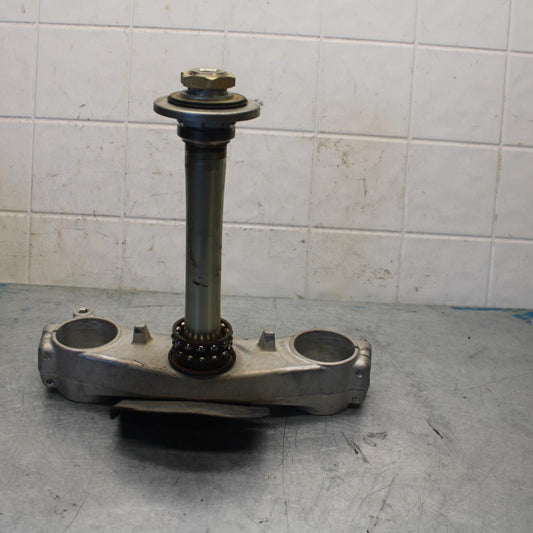 06-07 SUZUKI GSXR750 FRONT FORKS CLAMP LOWER TRIPLE TREE STEM BB424