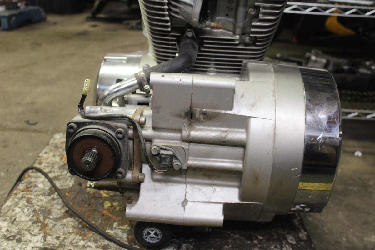 07 HONDA VTX1300R ENGINE MOTOR BB825