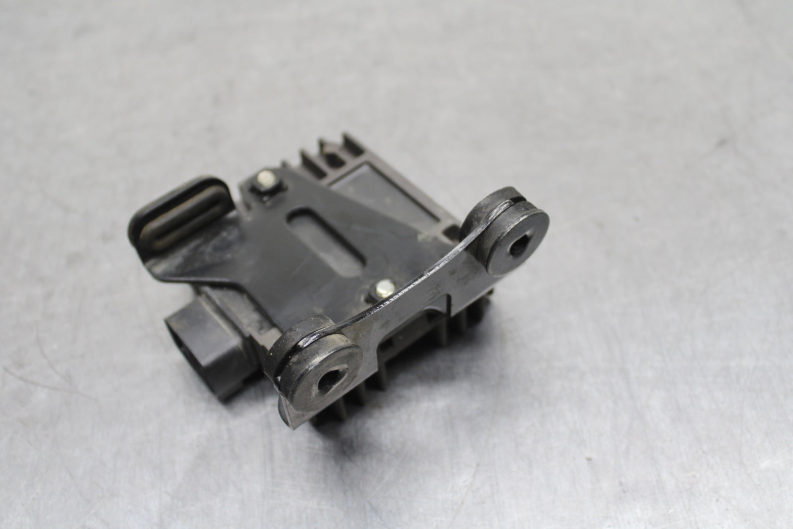 12-17 KAWASAKI NINJA 650 RECTIFIER VOLTAGE REGULATOR BB129