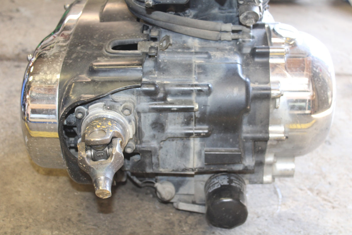04 KAWASAKI VULCAN 1500 ENGINE MOTOR BB762