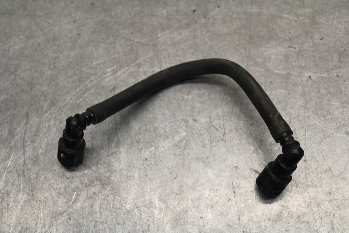 05-06 SUZUKI GSXR1000 FUEL HOSE GAS LINE TUBE PIPE 15810-41G00 BB663