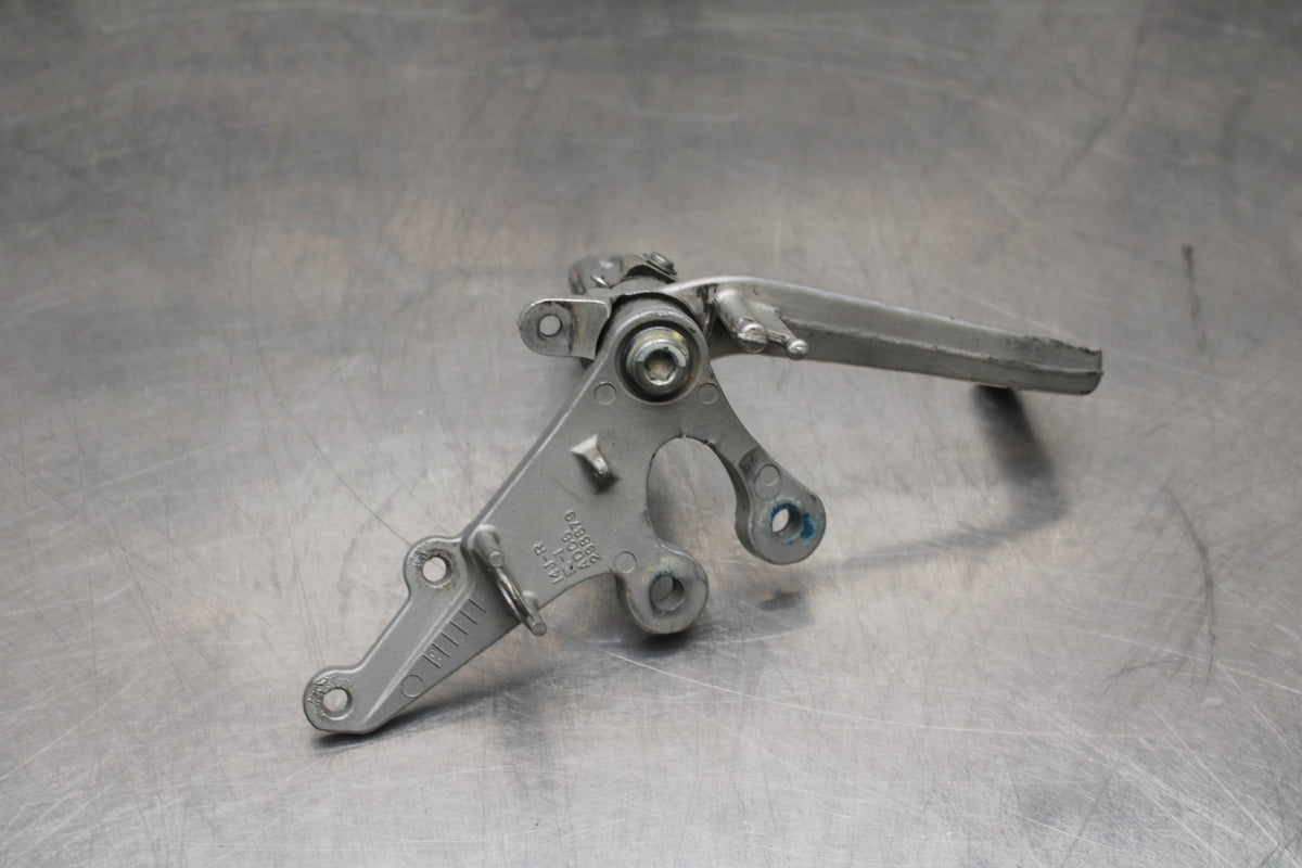 08-10 SUZUKI GSXR 600 RIGHT REARSET REAR SET DRIVER FOOT PEG REST STOP BB810