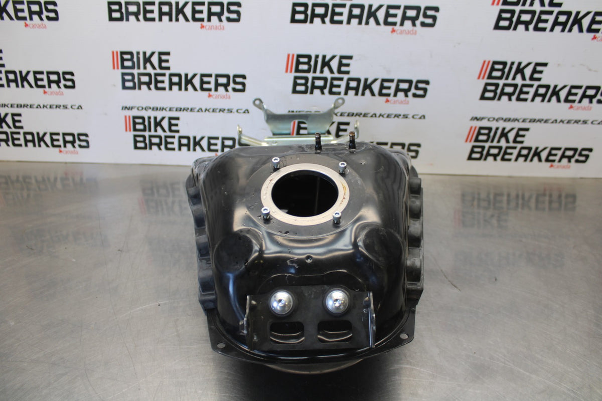 16 YAMAHA XSR900 GAS TANK FUEL CELL PETROL RESERVOIR BB786