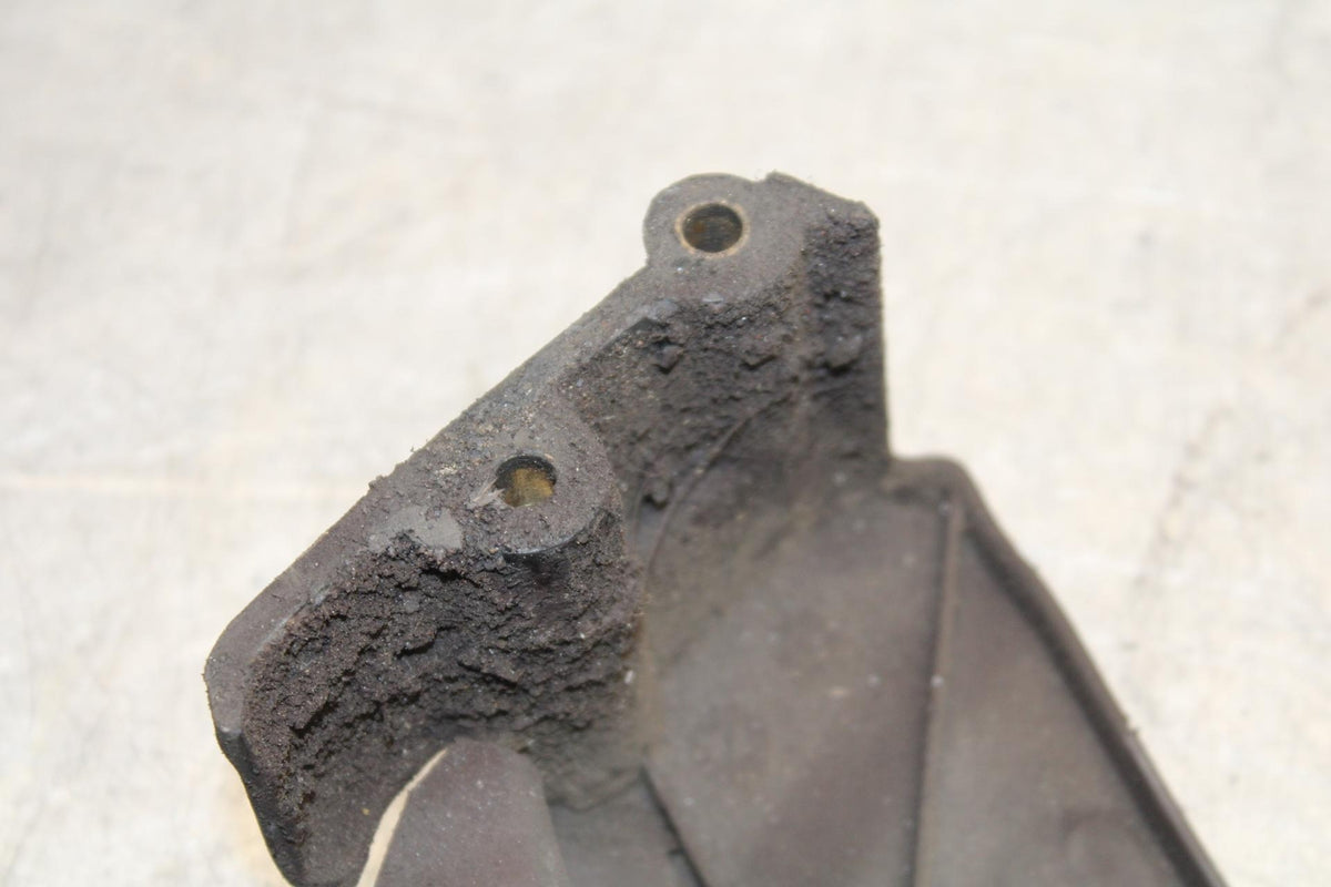 2009 Triumph Daytona 675 ENGINE SPROCKET COVER BB584